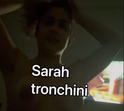 Sarah Tronchini fodendo gostoso no escurinho